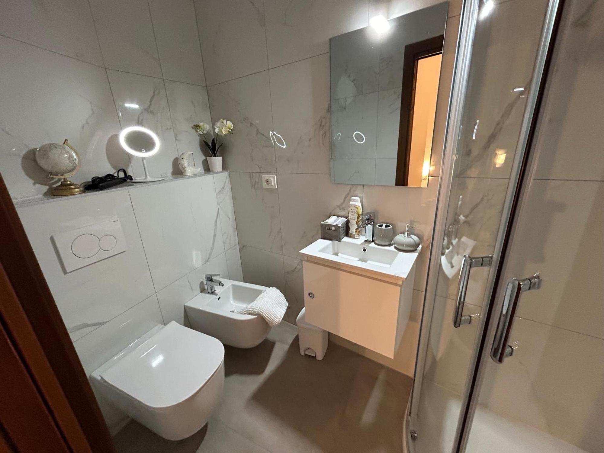 Valverde Apartment And Rooms Верона Экстерьер фото