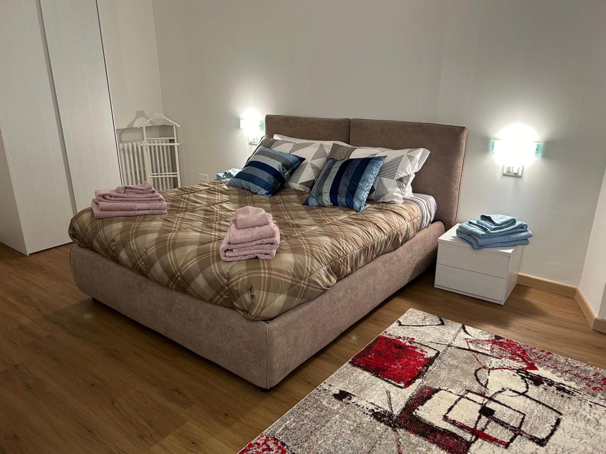 Valverde Apartment And Rooms Верона Экстерьер фото