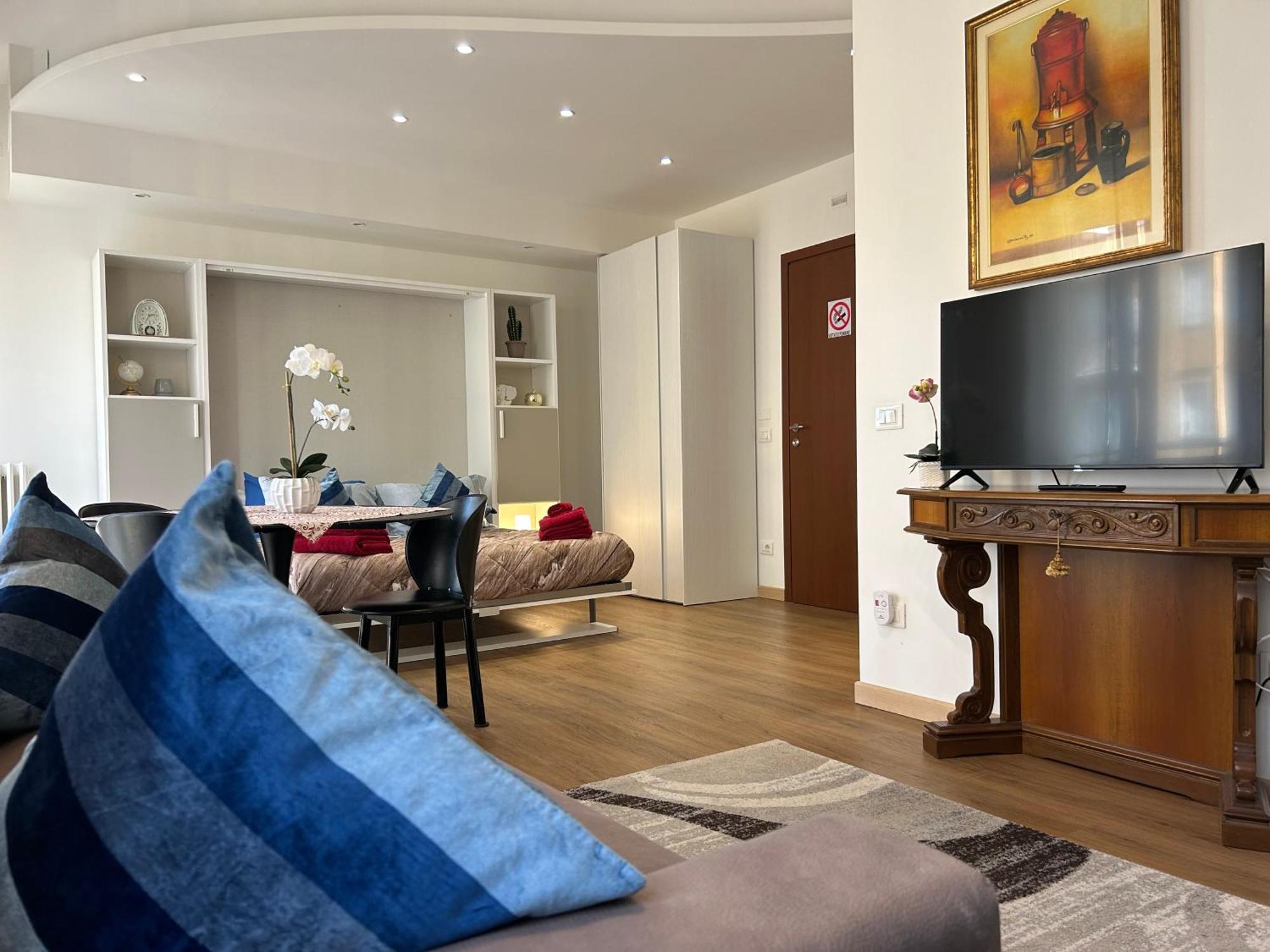 Valverde Apartment And Rooms Верона Экстерьер фото